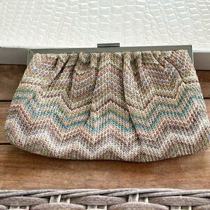 Bijou Brigitte Woven Chevron Pattern VTG Clutch Bag